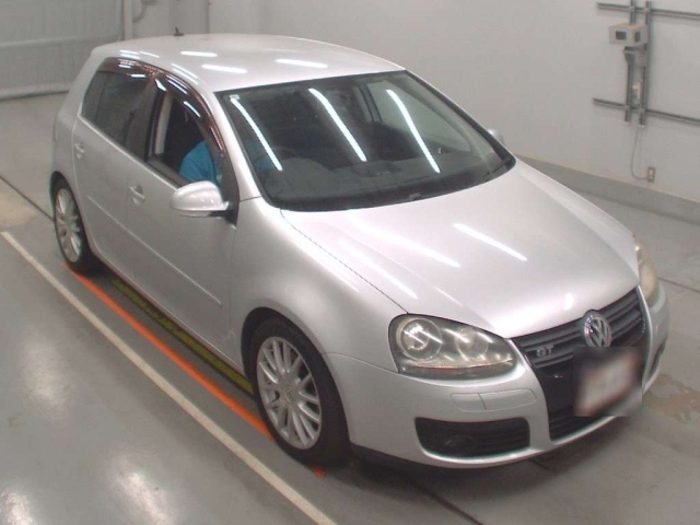 VOLKSWAGEN GOLF 2009