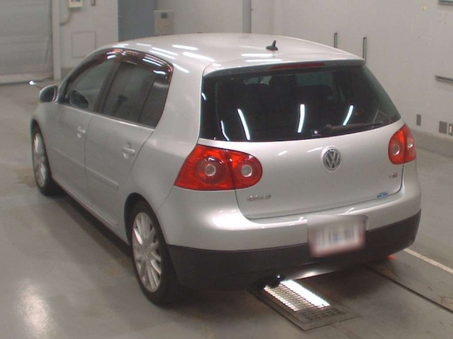 VOLKSWAGEN GOLF 2009