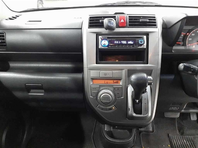 HONDA ZEST 2008