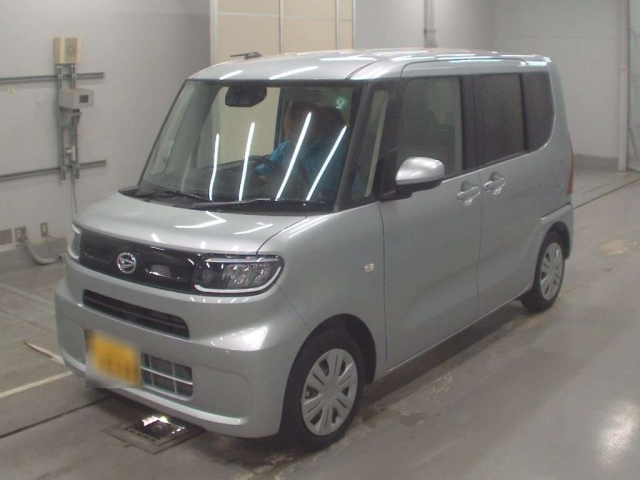 DAIHATSU TANTO 2024