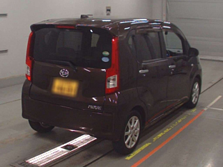 DAIHATSU MOVE 2015
