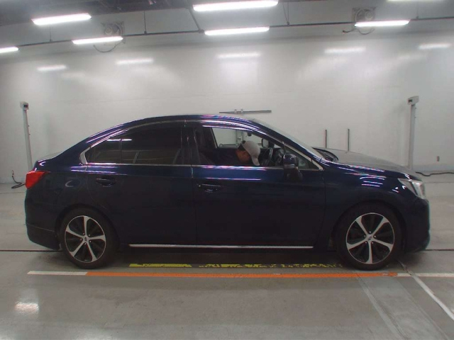 SUBARU LEGACY B4 2016