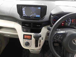 DAIHATSU MOVE 2015