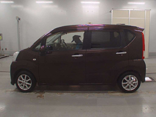 DAIHATSU MOVE 2015