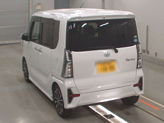 DAIHATSU TANTO 2019