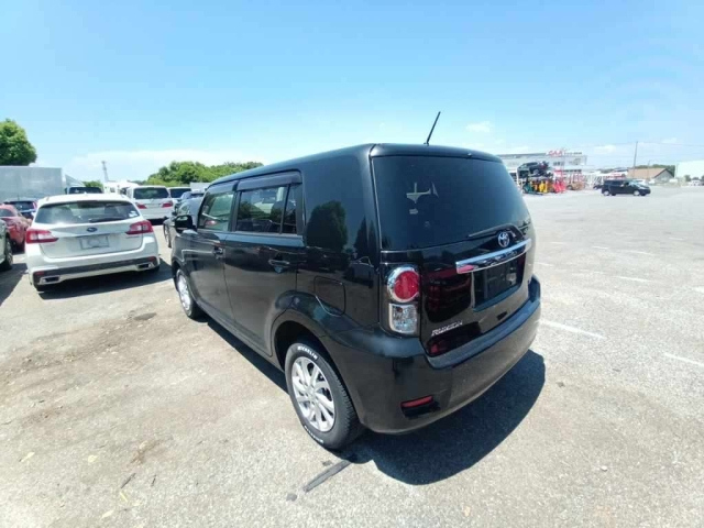 TOYOTA COROLLA RUMION 2014