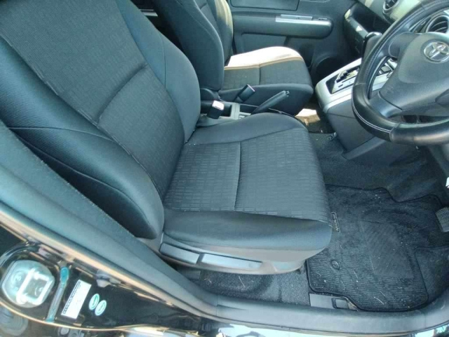 TOYOTA COROLLA RUMION 2014