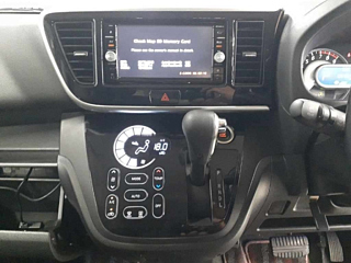 NISSAN DAYZ ROOX 2015