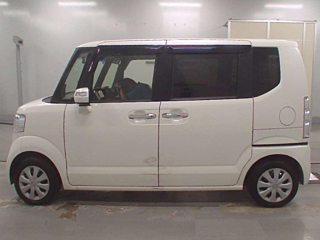 HONDA N BOX 2016