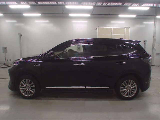 TOYOTA HARRIER 2014