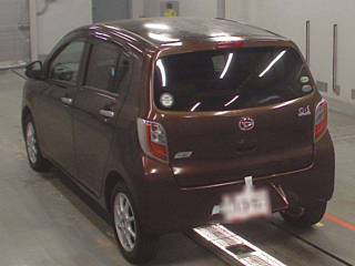DAIHATSU MIRA E S 2012