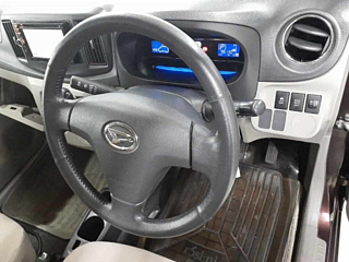 DAIHATSU MIRA E S 2012