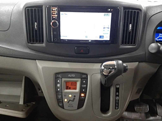 DAIHATSU MIRA E S 2012