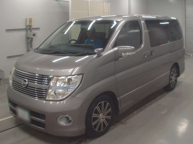 NISSAN ELGRAND 2009
