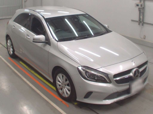 MERCEDES BENZ A CLASS 2017