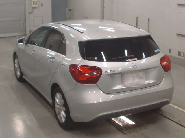 MERCEDES BENZ A CLASS 2017