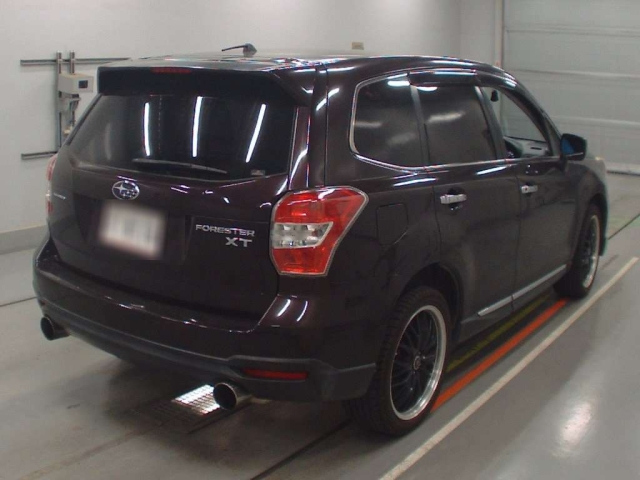 SUBARU FORESTER 2012