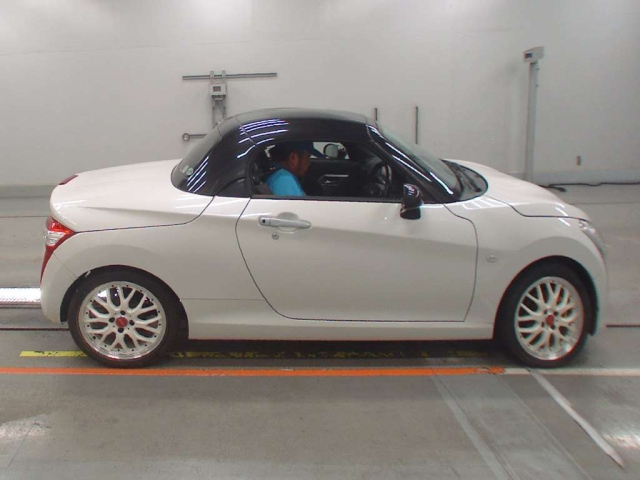 DAIHATSU COPEN 2016