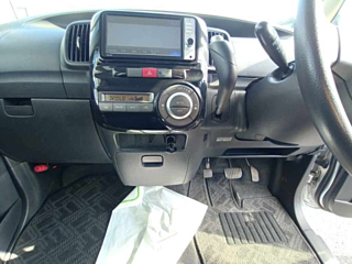 DAIHATSU TANTO 2013