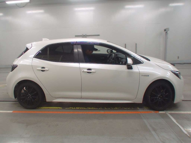 TOYOTA COROLLA SPORT 2019