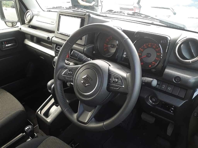 SUZUKI JIMNY SIERRA 2023