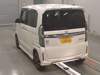 HONDA N BOX 2017