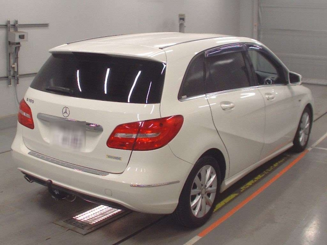 MERCEDES BENZ B CLASS 2012