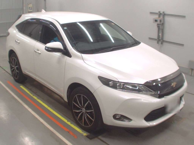 TOYOTA HARRIER 2014