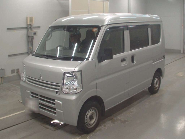 MITSUBISHI MINICAB VAN 2020