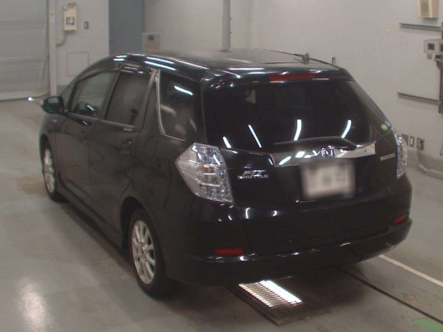 HONDA FIT SHUTTLE 2012