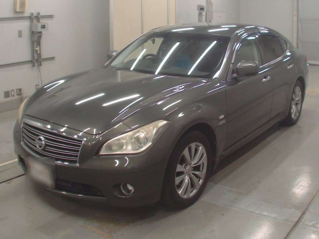 NISSAN FUGA 2012