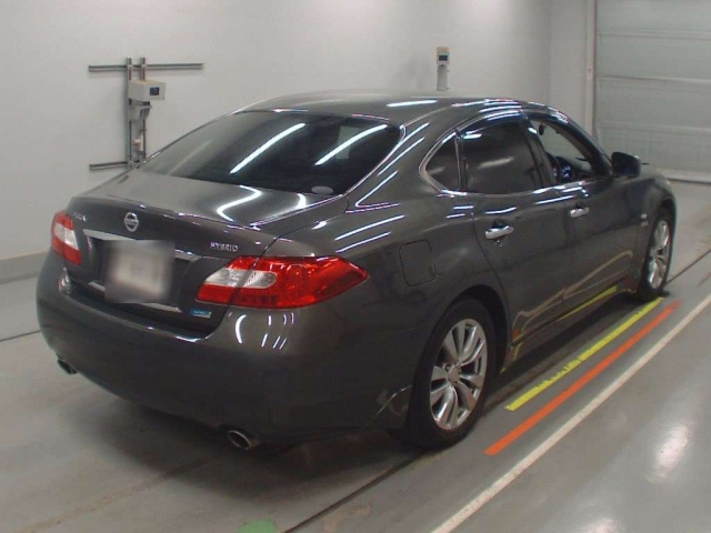 NISSAN FUGA 2012