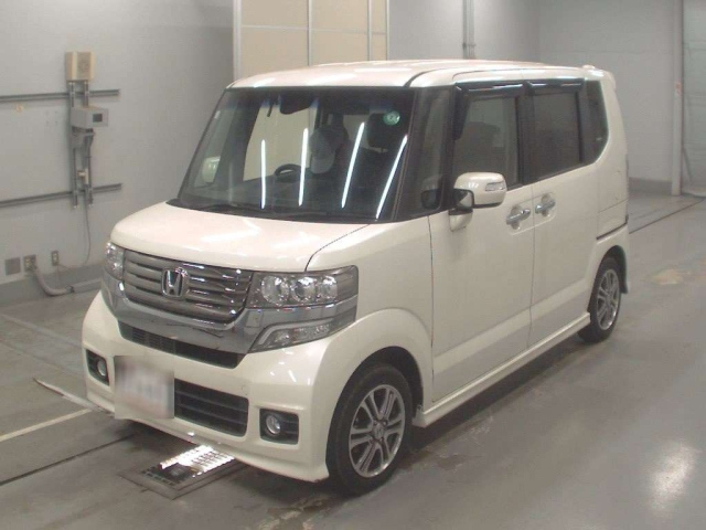 HONDA N BOX 2015
