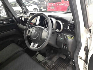 HONDA N BOX 2015