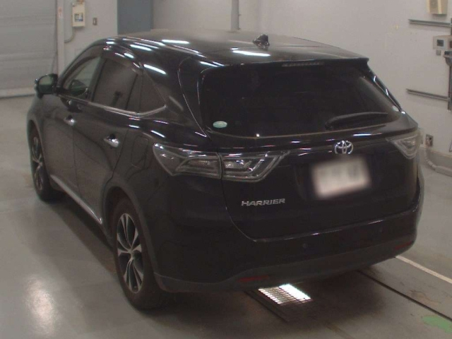 TOYOTA HARRIER 2015