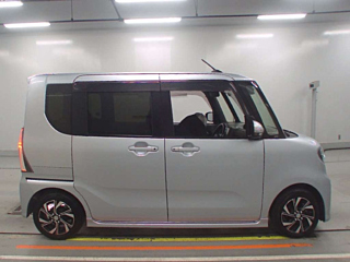 DAIHATSU TANTO 2019