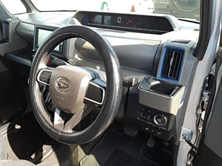 DAIHATSU TANTO 2019