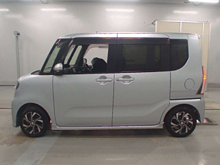 DAIHATSU TANTO 2019