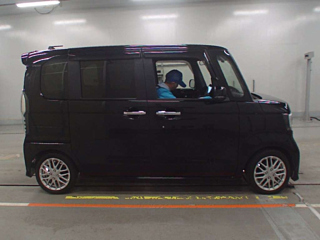 HONDA N BOX 2022
