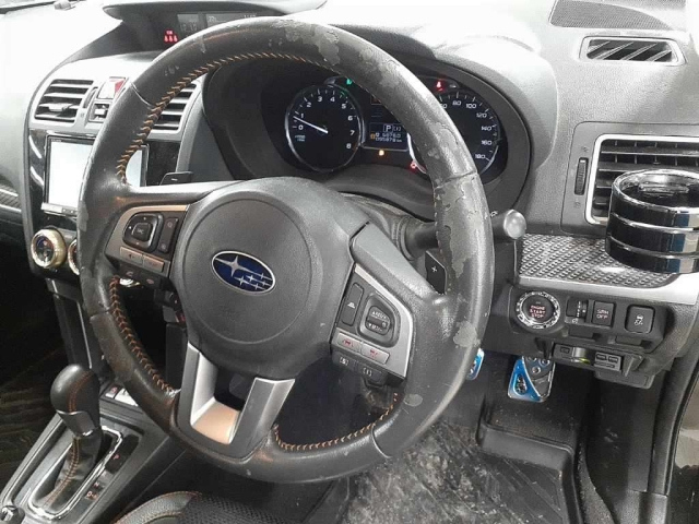 SUBARU FORESTER 2017