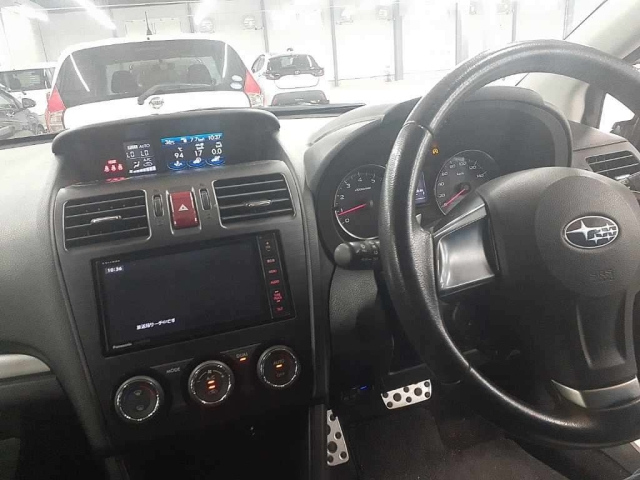 SUBARU XV 2013