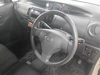 DAIHATSU TANTO 2013