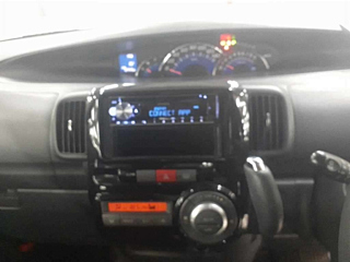 DAIHATSU TANTO 2013