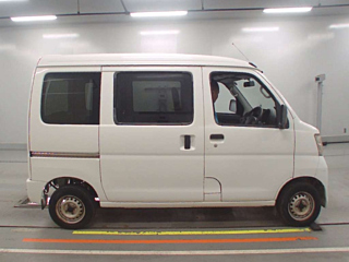 DAIHATSU HIJET VAN 2015