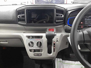 DAIHATSU MIRA E S 2024
