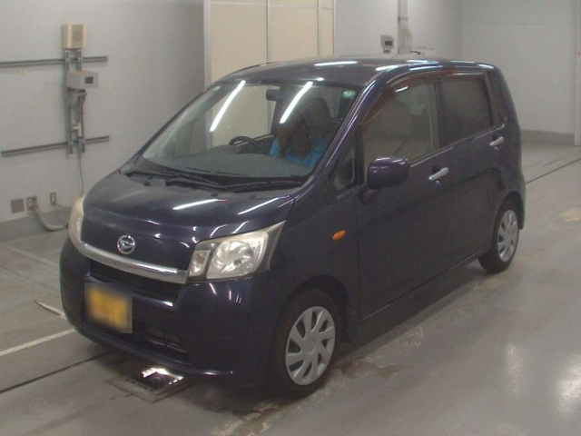 DAIHATSU MOVE 2013