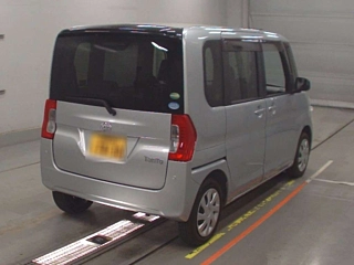 DAIHATSU TANTO 2016
