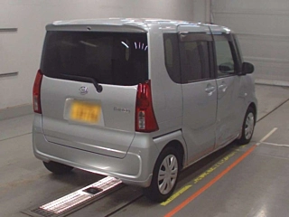 DAIHATSU TANTO 2021