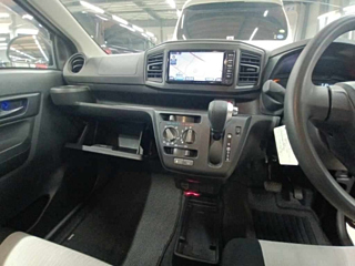 TOYOTA PIXIS EPOCH 2018