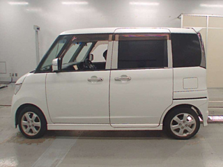 NISSAN ROOX 2012